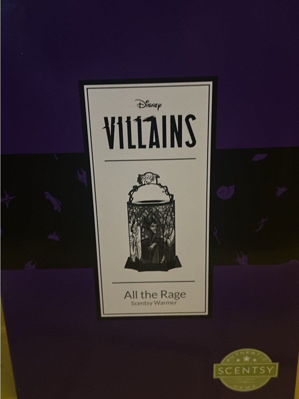 Villains scentsy warmer. NEW